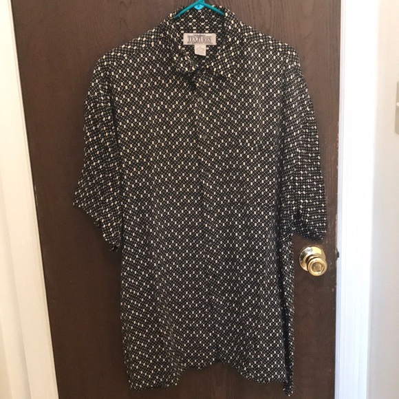 Men’s casual button down. 1x. Feels amazing - Picture 1 of 5